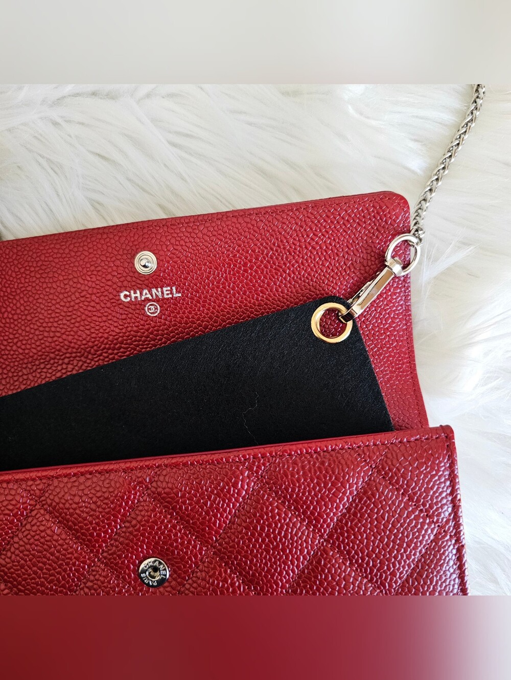 โฅ๏ธ Chanel Long Wallet โฅ๏ธ - Picture 7 of 14
